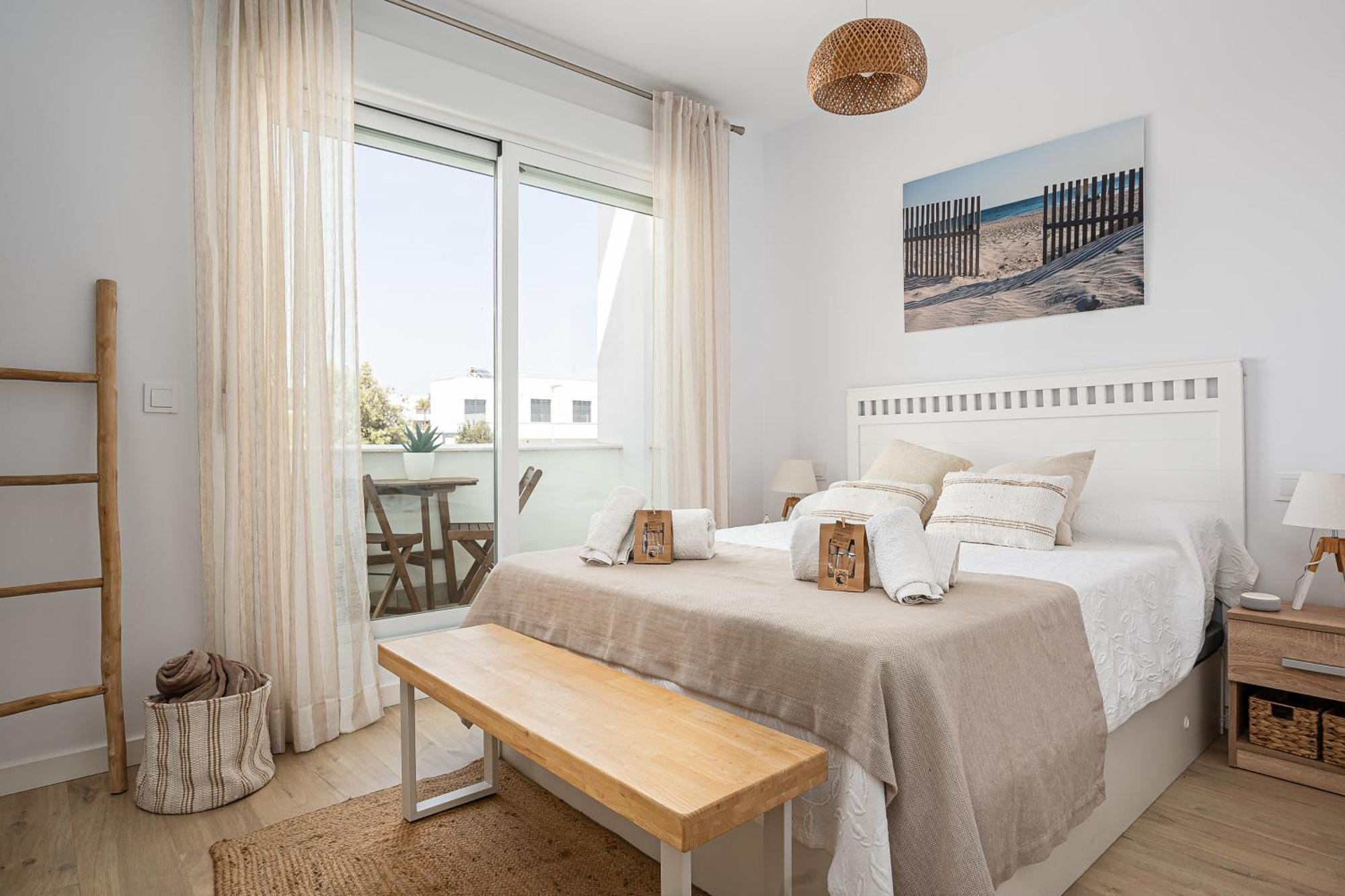 Casa La Playa-conil Vacaciones De Lujo En Conil Con Todas Comodidades Netflix-hbo-disney-canales De Futbol-wifi Alta Velocidad-smart Tv 65
