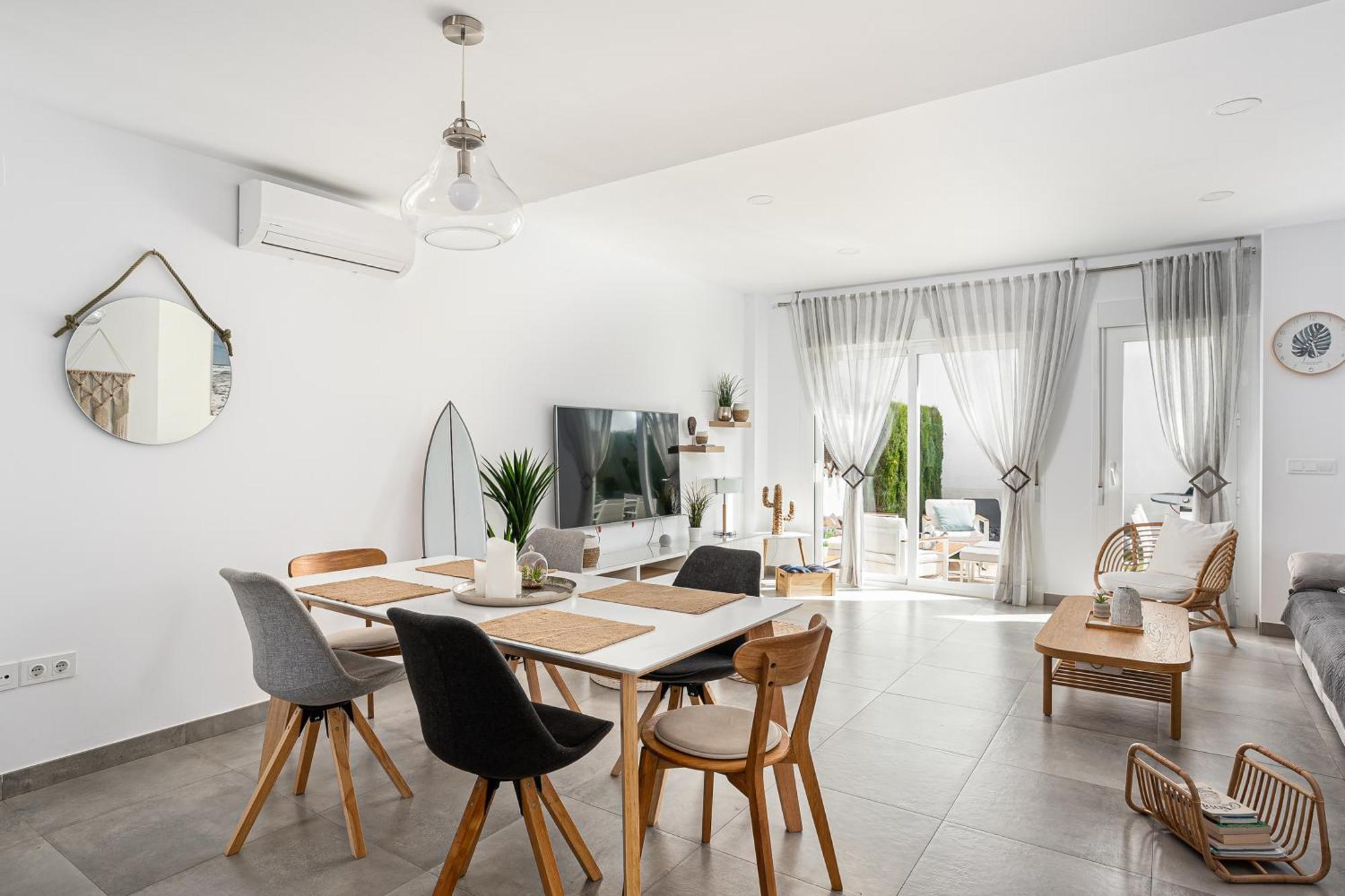 Casa La Playa-conil Vacaciones De Lujo En Conil Con Todas Comodidades Netflix-hbo-disney-canales De Futbol-wifi Alta Velocidad-smart Tv 65